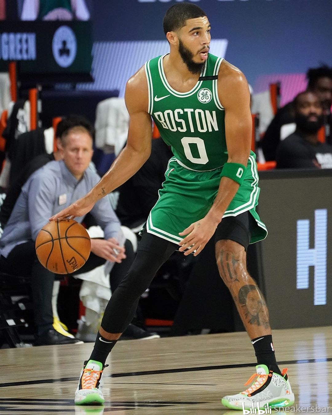 并不断取得 并不断取得