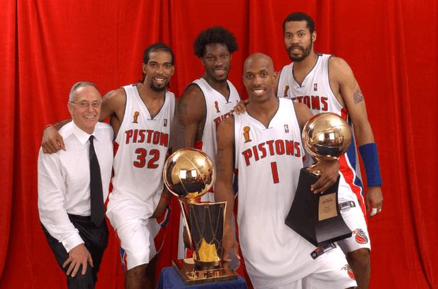 争非常激烈 争非常激烈